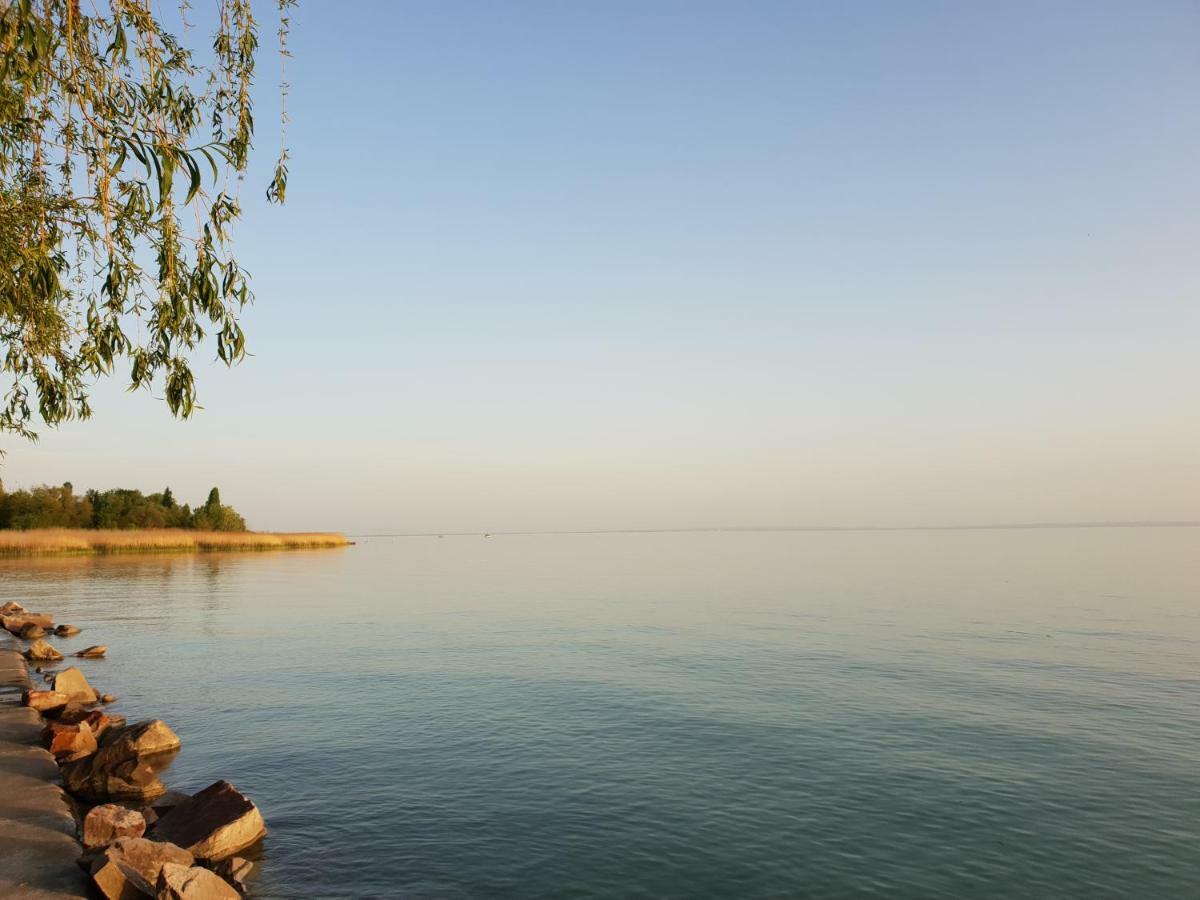 Mila Home Balaton Балатонфюзфё Экстерьер фото